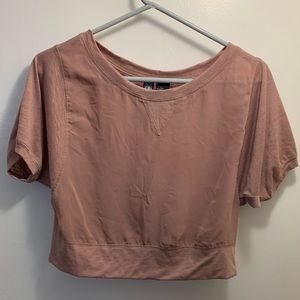 💗BABY PINK CROPTOP💗